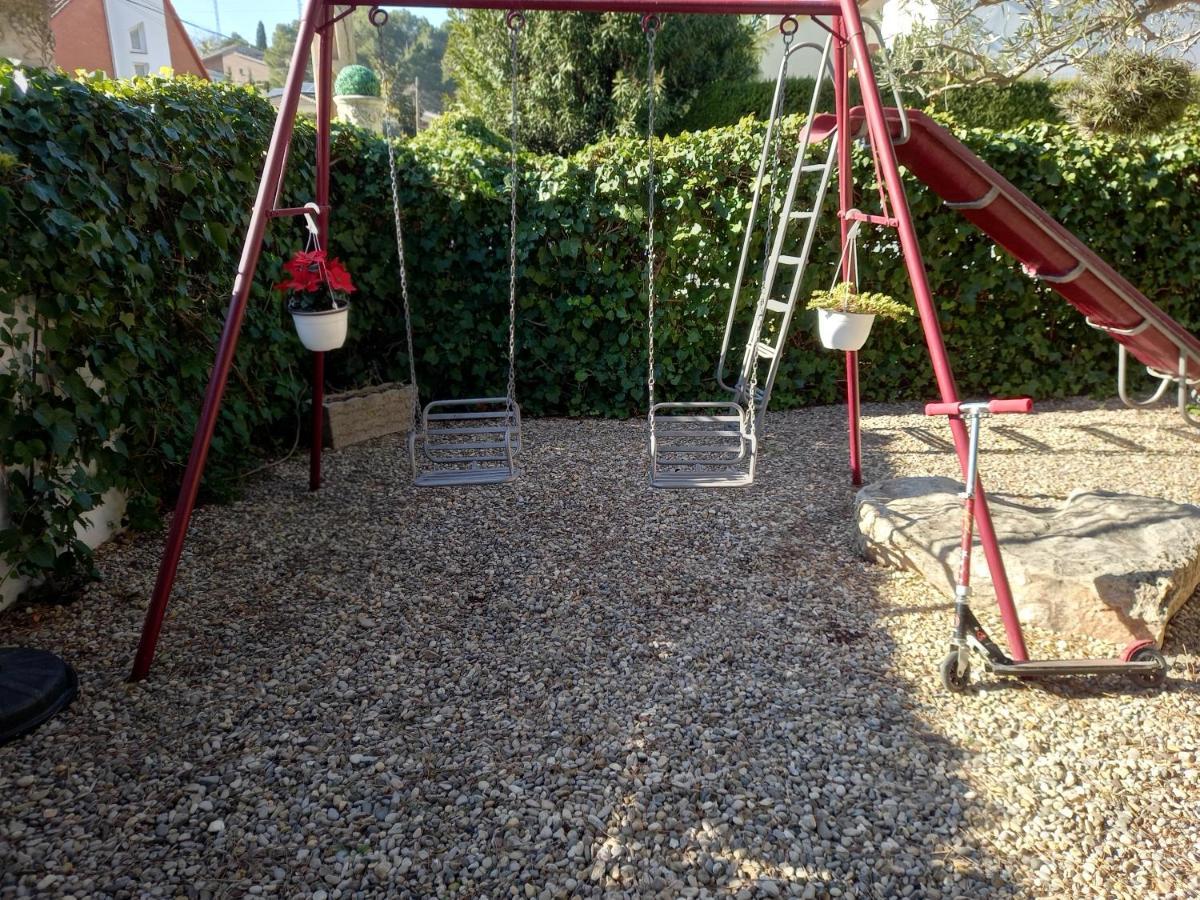 Casa Acogedora Familiar Con Piscina Pallejá Kültér fotó