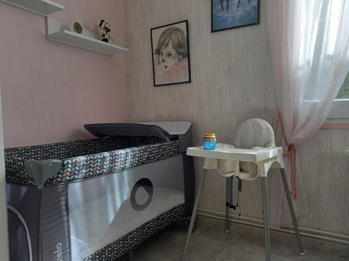 Casa Acogedora Familiar Con Piscina Pallejá Kültér fotó
