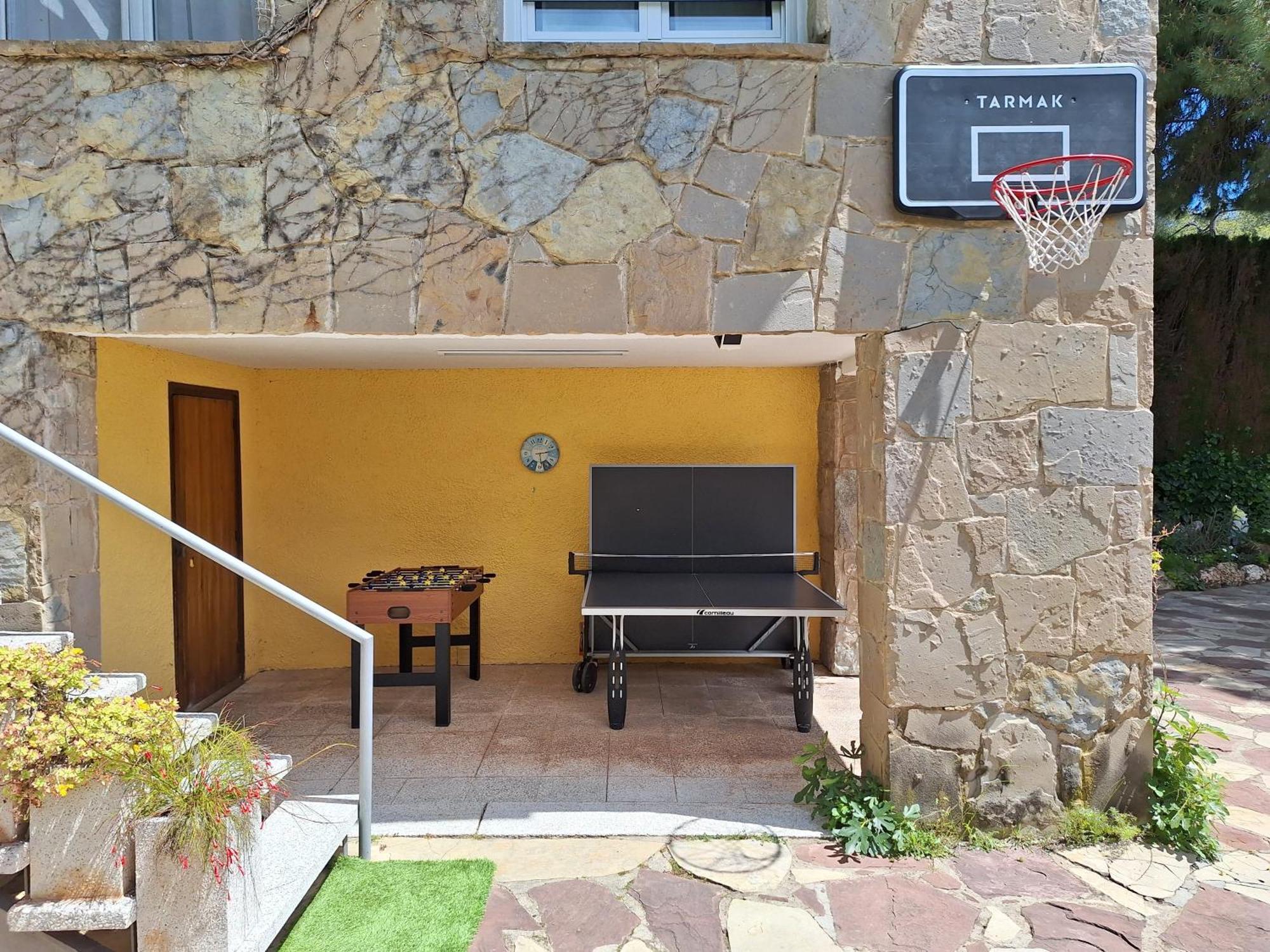 Casa Acogedora Familiar Con Piscina Pallejá Kültér fotó