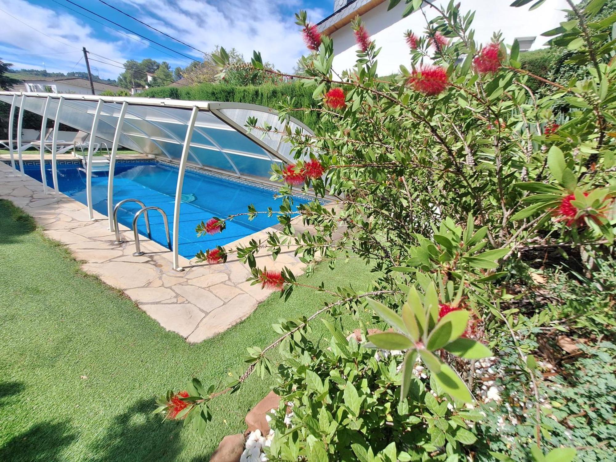 Casa Acogedora Familiar Con Piscina Pallejá Kültér fotó